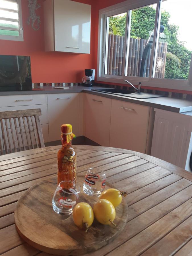 Ti Coin Relax Bungalow Vue Mer Piscine Privee サン・フランソワ エクステリア 写真
